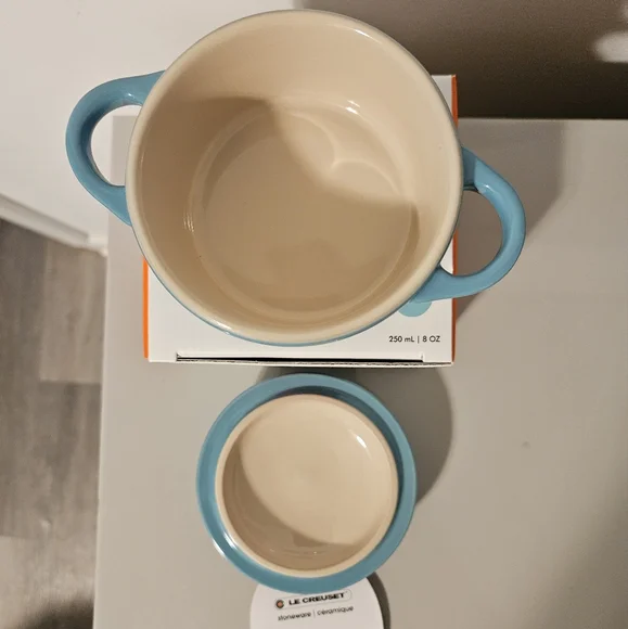 NIB Le Creuset Turquoise Mini Cocotte 10cm - Picture 6 of 16